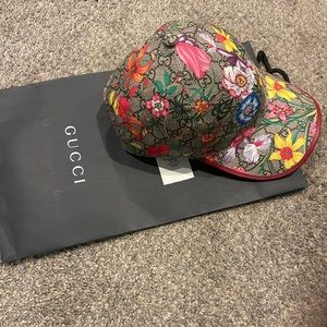 Authentic leather flower Gucci hat